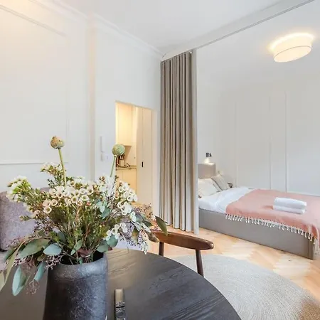 Modern In Centre Danzica